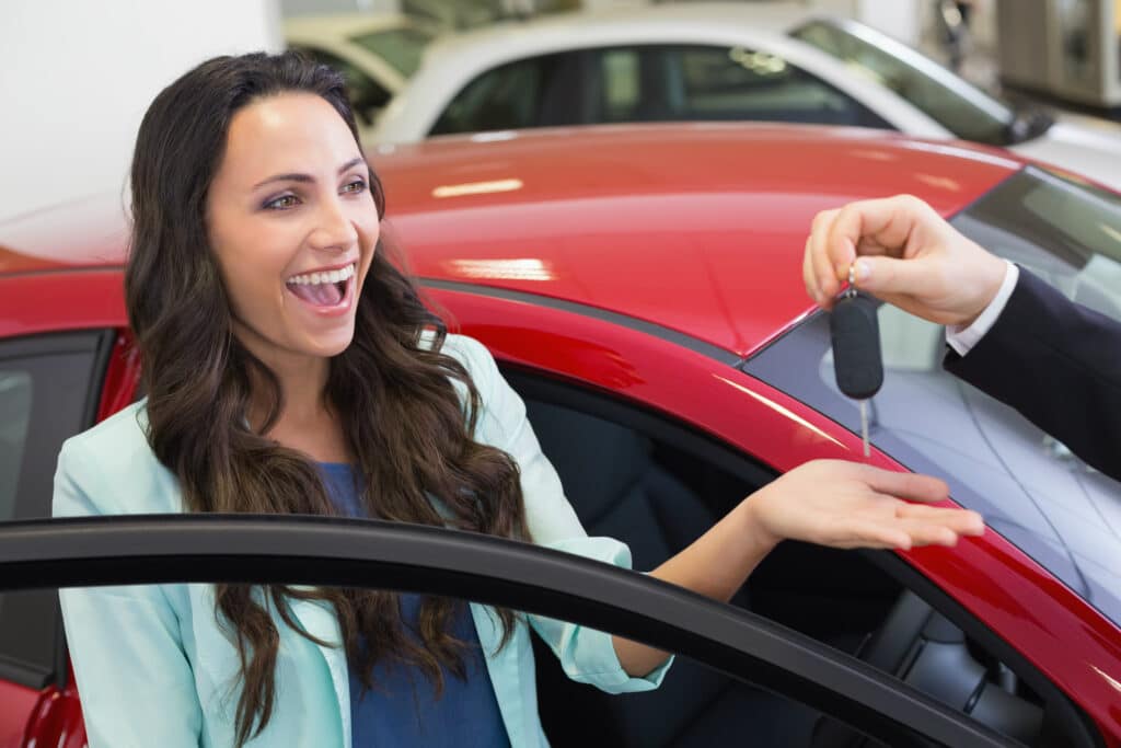Motoring expert steers motorists in the right direction when buying a new ’76-plate car