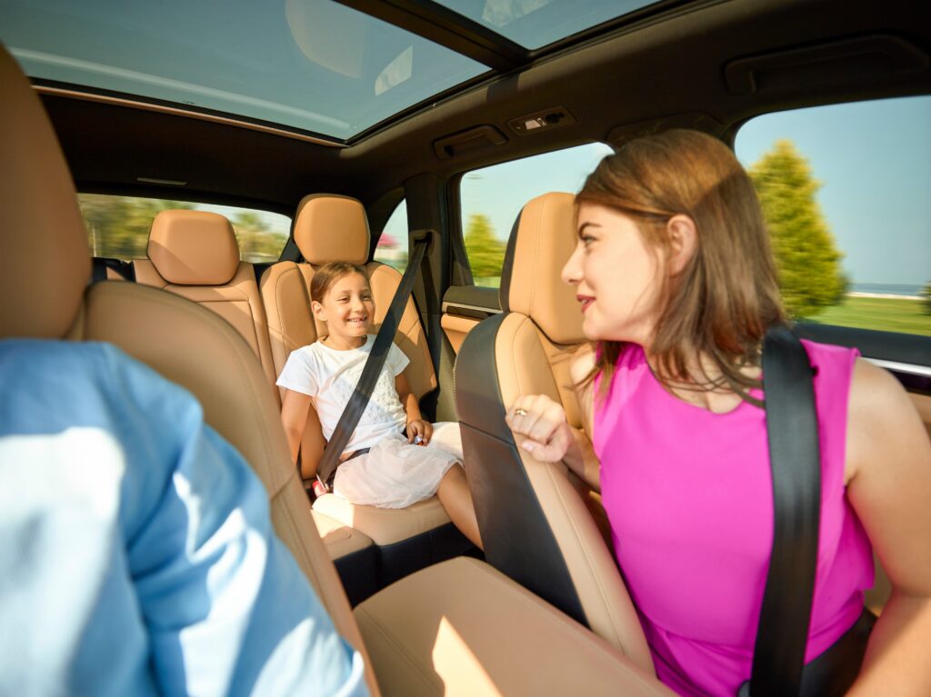 The ultimate guide of back-to-school driver tips
